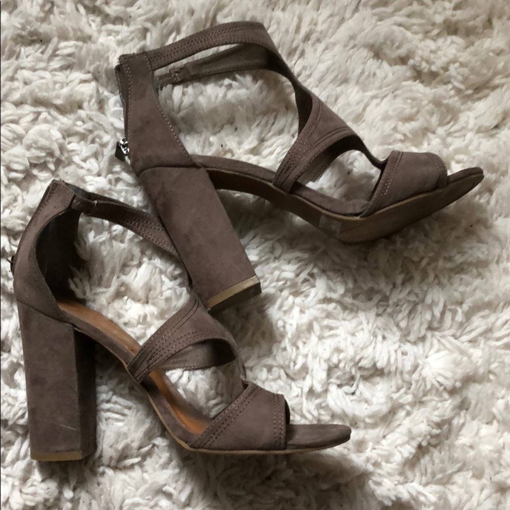 Chunky Ankle Cut Out booties